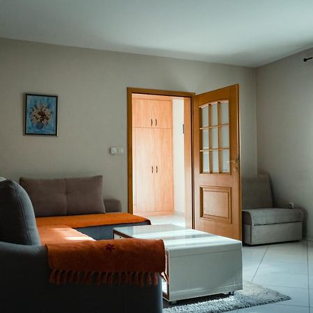 Holiday Home Rozic - Villa With Private Seasonal Heated Pool Mostar Luaran gambar