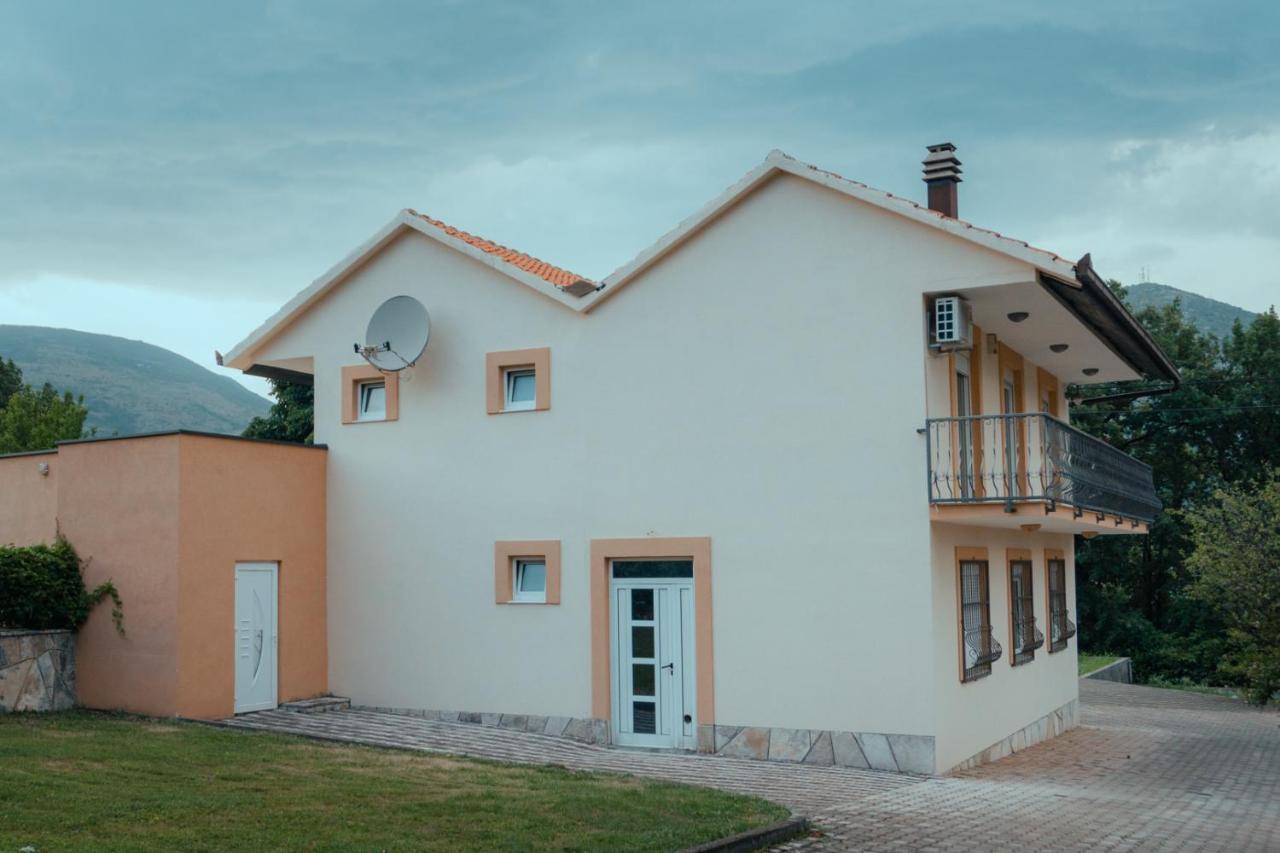 Holiday Home Rozic - Villa With Private Seasonal Heated Pool Mostar Luaran gambar